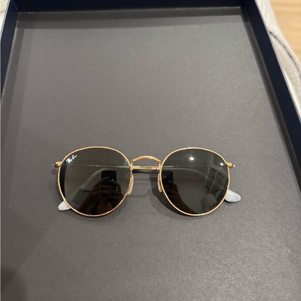 Ray-Ban Gold Round Sunglasses